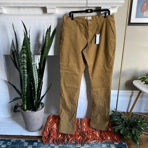 Taylor Stitch slim chino